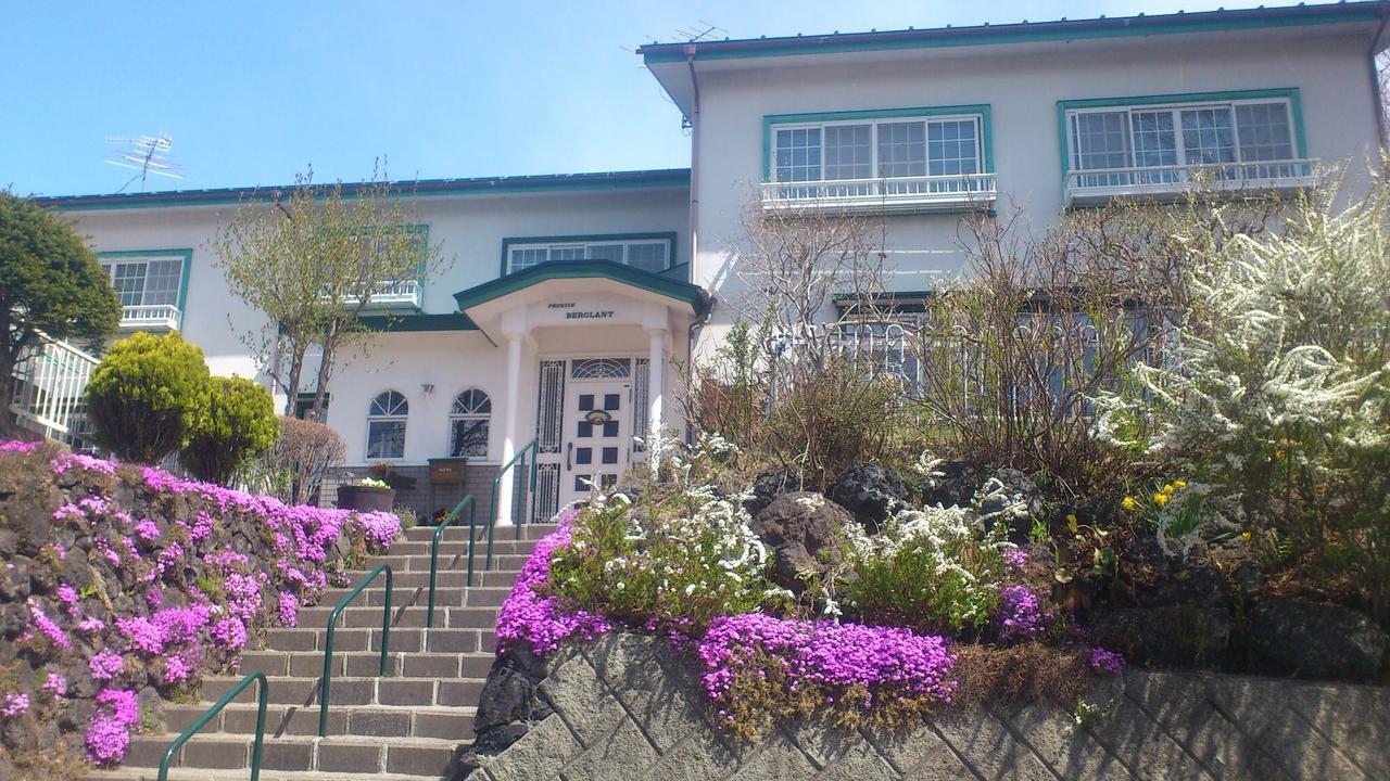 Pension Bergland Kusatsu  Εξωτερικό φωτογραφία